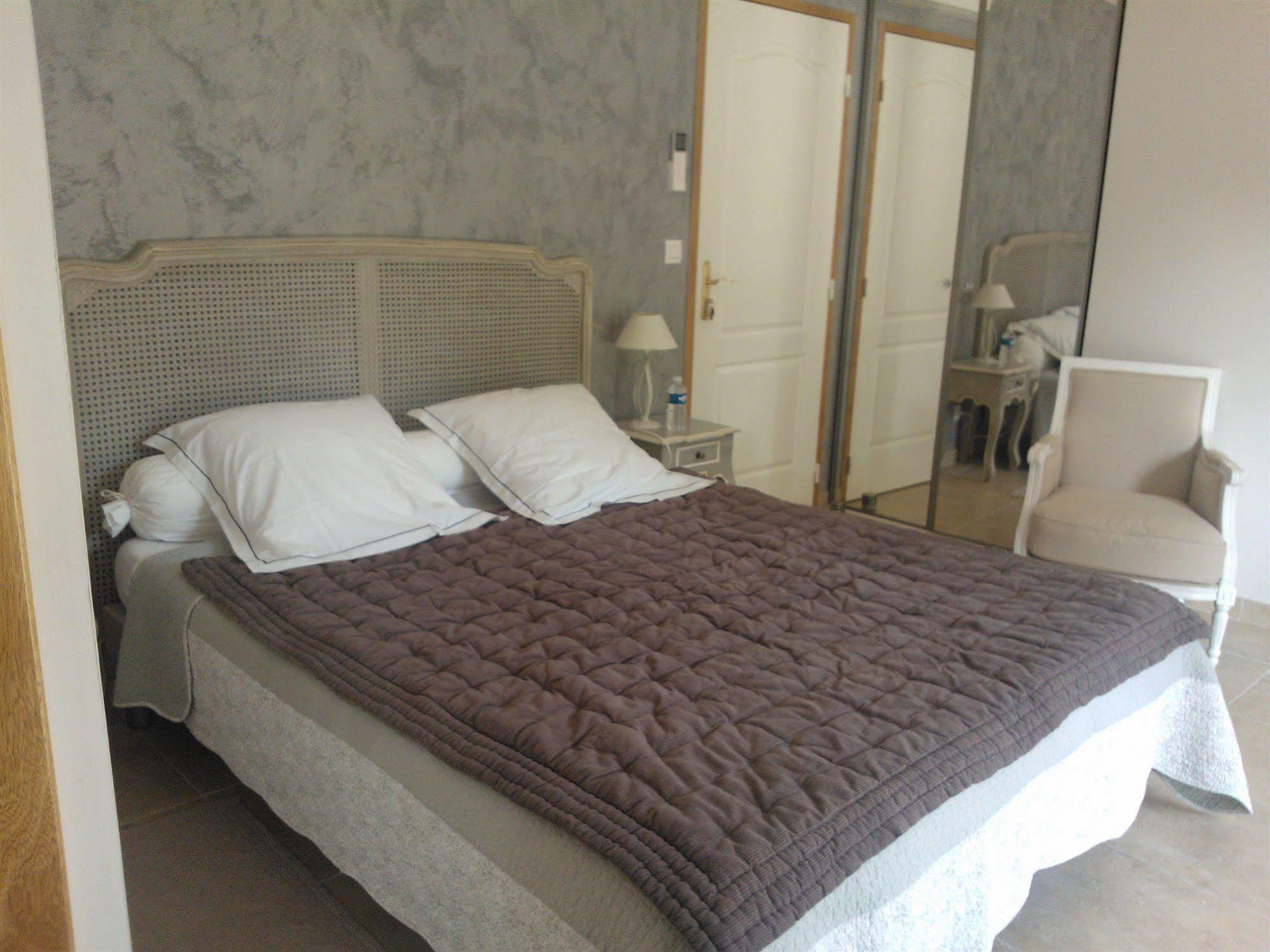 Bed and Breakfast Relais De L'Alsou- Piscine Labastide-en-Val Exteriér fotografie